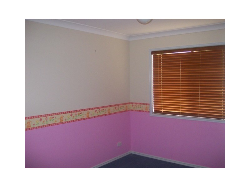 1 Corai Close, Pacific Pines QLD 4211