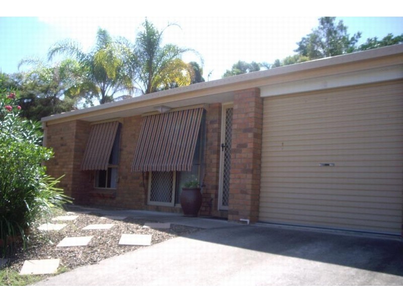 2/11 Vine Court, Oxenford QLD 4210