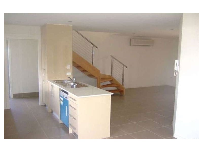 13/1 Boulton Drive, Nerang QLD 4211