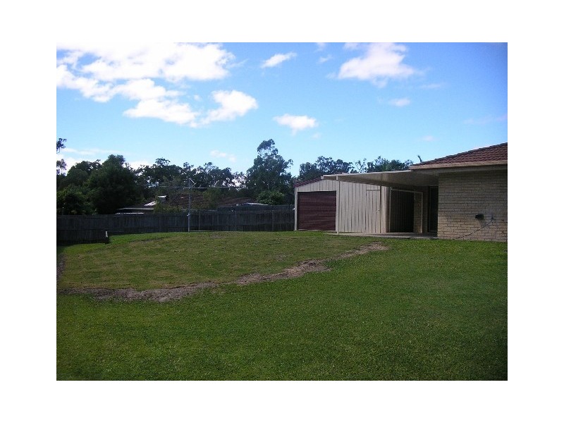 19 Renmark Court, Helensvale QLD 4212