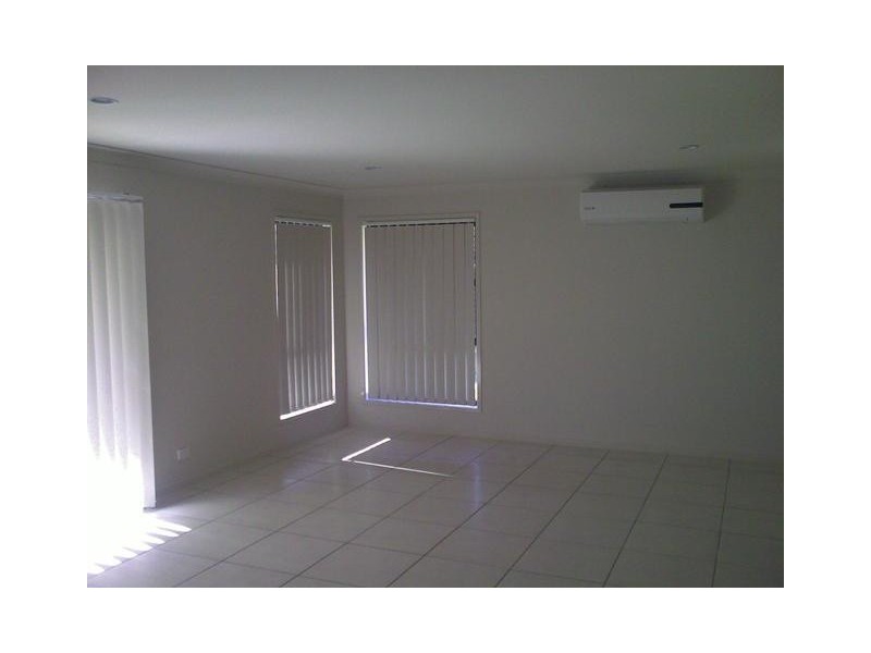 1/2 Murray Street, Upper Coomera QLD 4209