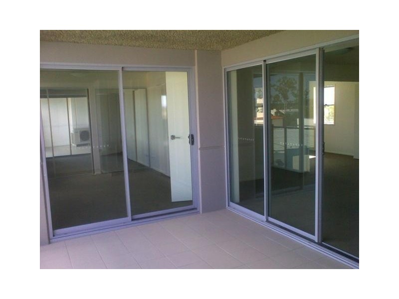 B204/12 Sir John Overall Drive, Helensvale QLD 4212