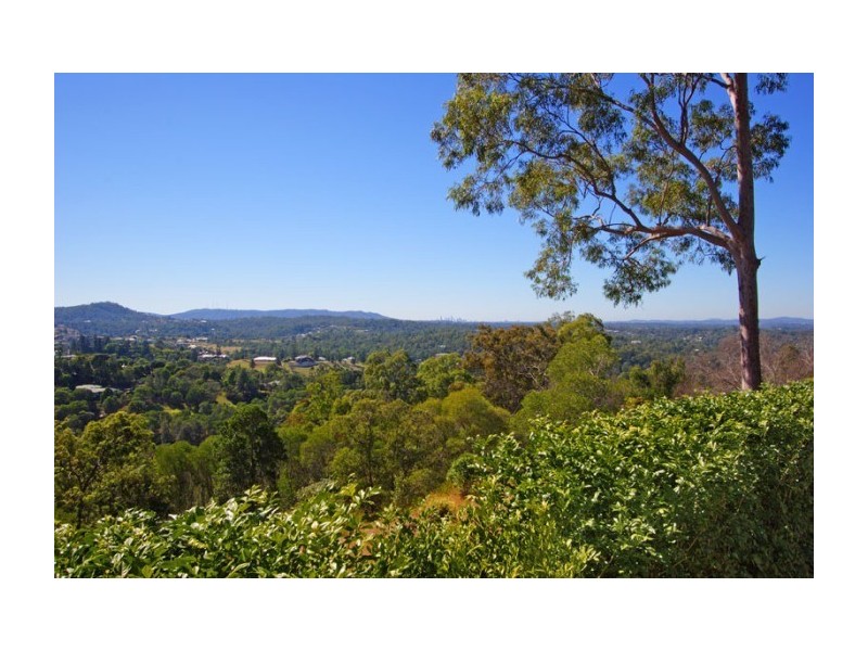 68 Primley St, Pullenvale QLD 4069