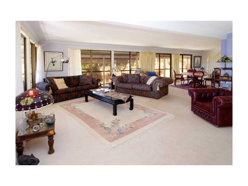 68 Primley St, Pullenvale QLD 4069