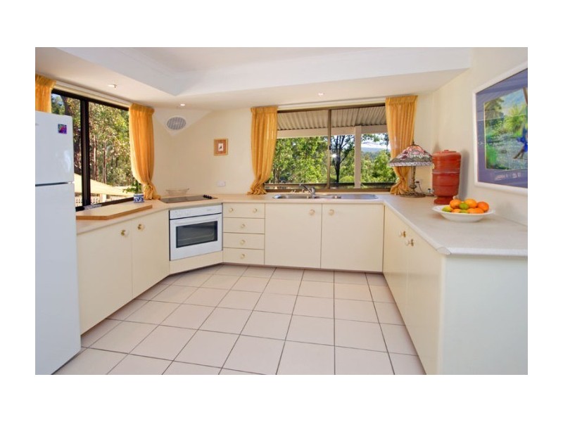 68 Primley St, Pullenvale QLD 4069