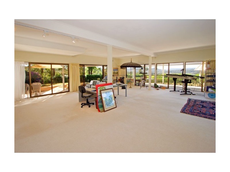 68 Primley St, Pullenvale QLD 4069