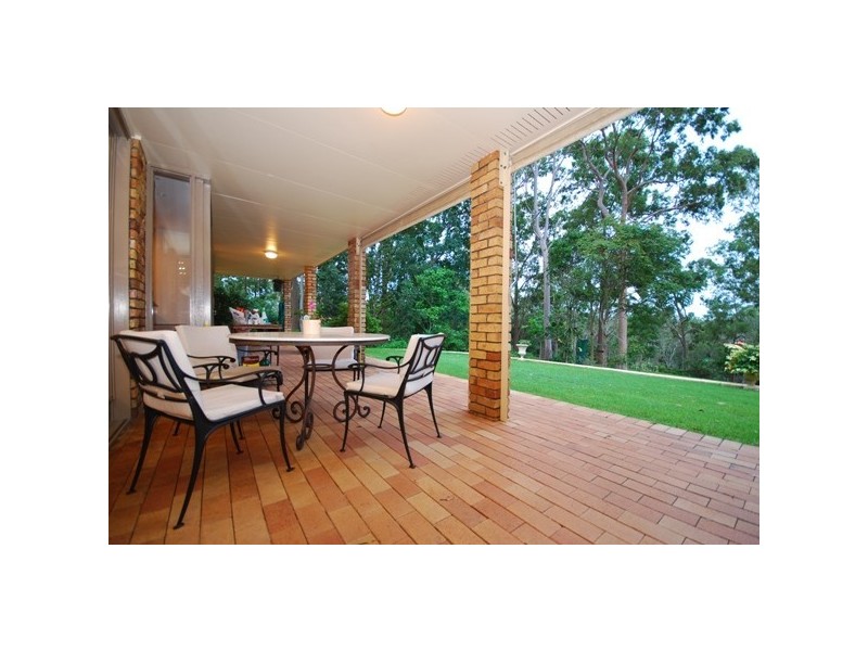 90 Herron Road, Pullenvale QLD 4069