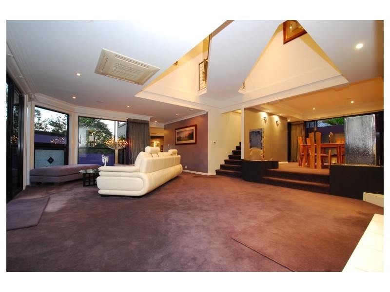 Chapel Hill QLD 4069