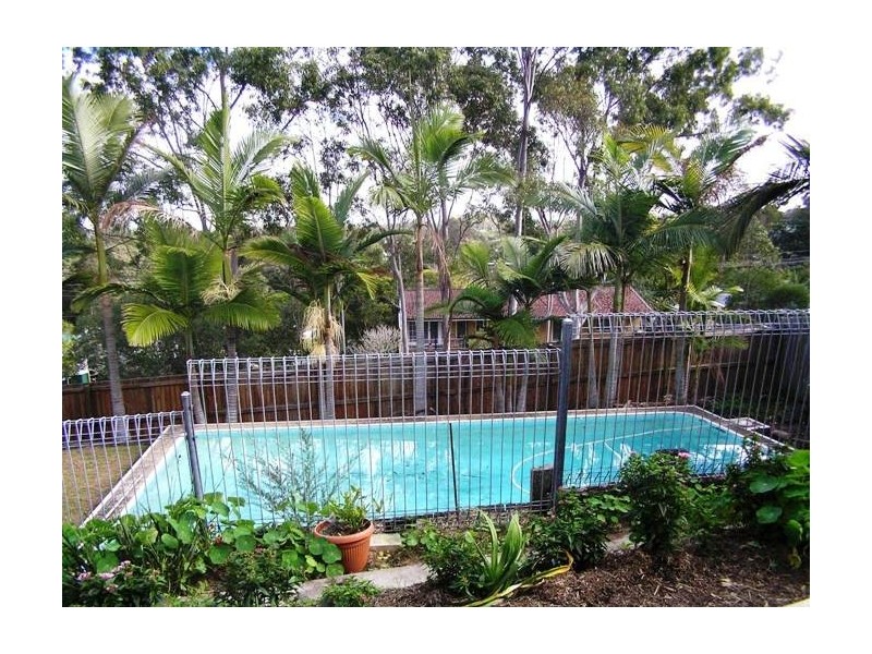 27 Marland Street, Kenmore QLD 4069