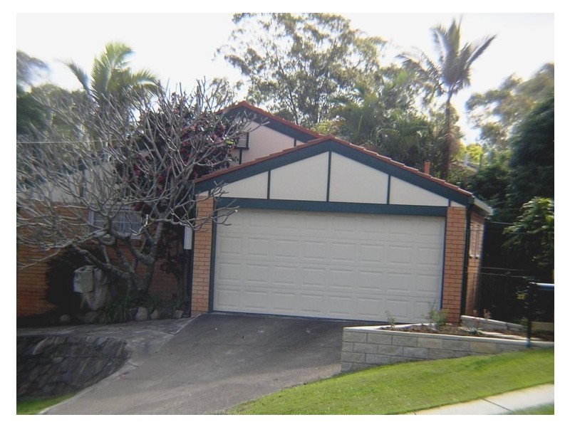 27 Marland Street, Kenmore QLD 4069