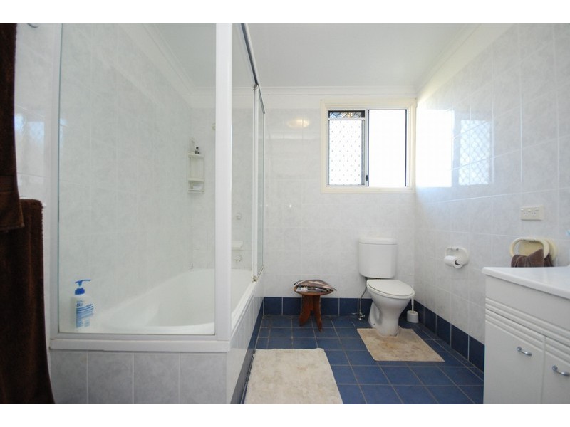 41 Almay, Kenmore QLD 4069