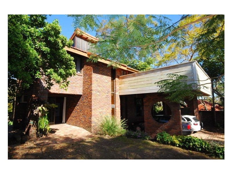 48 Cedarleigh Rd, Kenmore QLD 4069