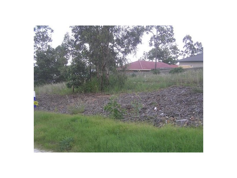 32 Sutherland, Goodna QLD 4300
