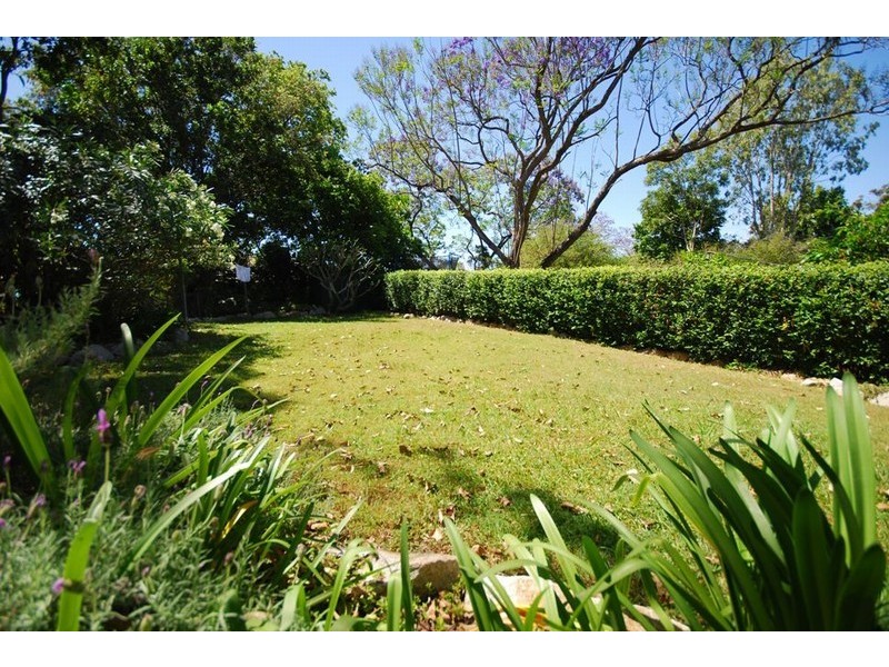 31 Quentin Street, Chapel Hill QLD 4069