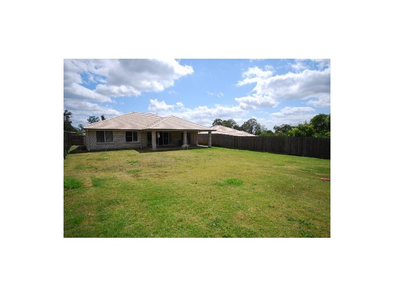 11 Joseph Ave, Moggill QLD 4070