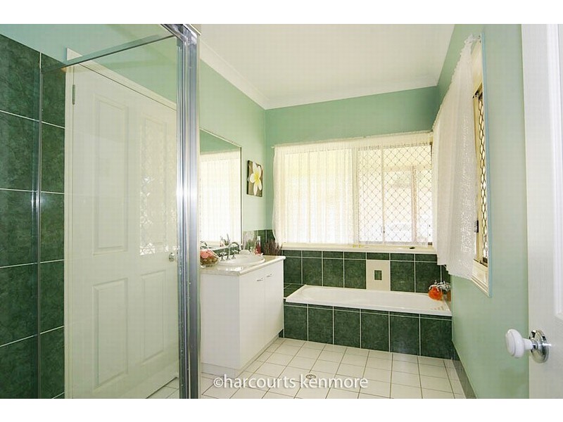 10 Ben Varden Ave, Mount Crosby QLD 4306