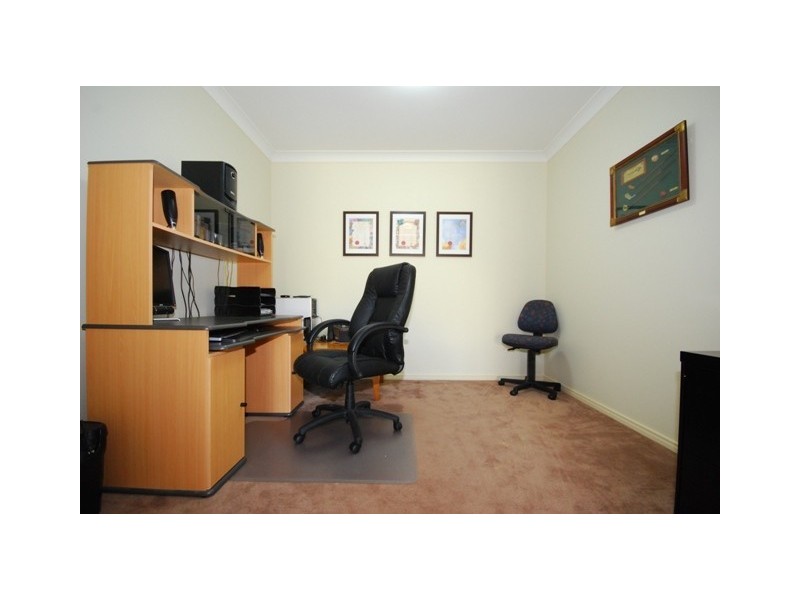 23 Brentwood Pl, Moggill QLD 4070