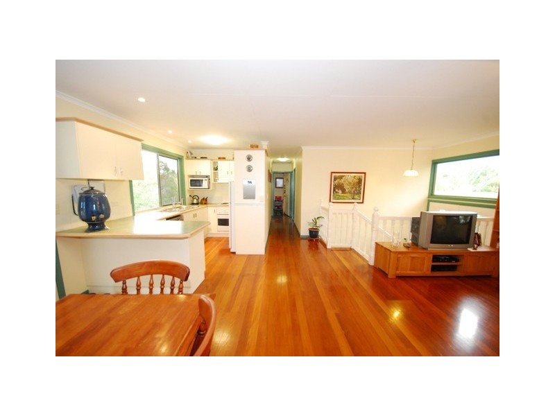 12 Balmore Street, Indooroopilly QLD 4068