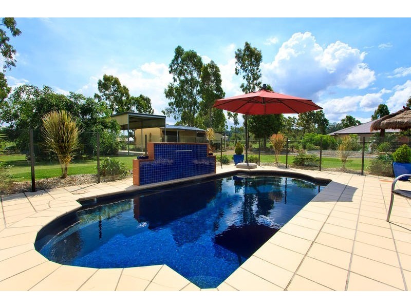 95 President Cct, Karalee QLD 4306