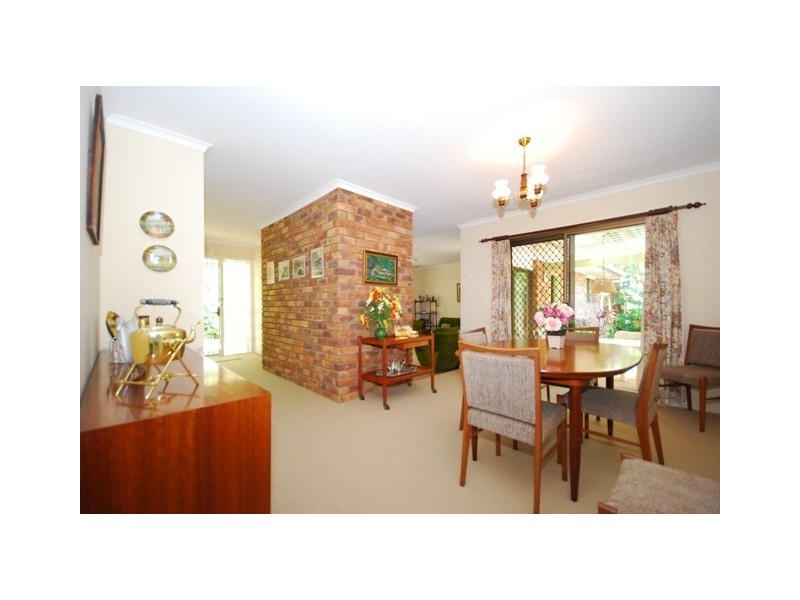 75 Sunset Road, Kenmore QLD 4069