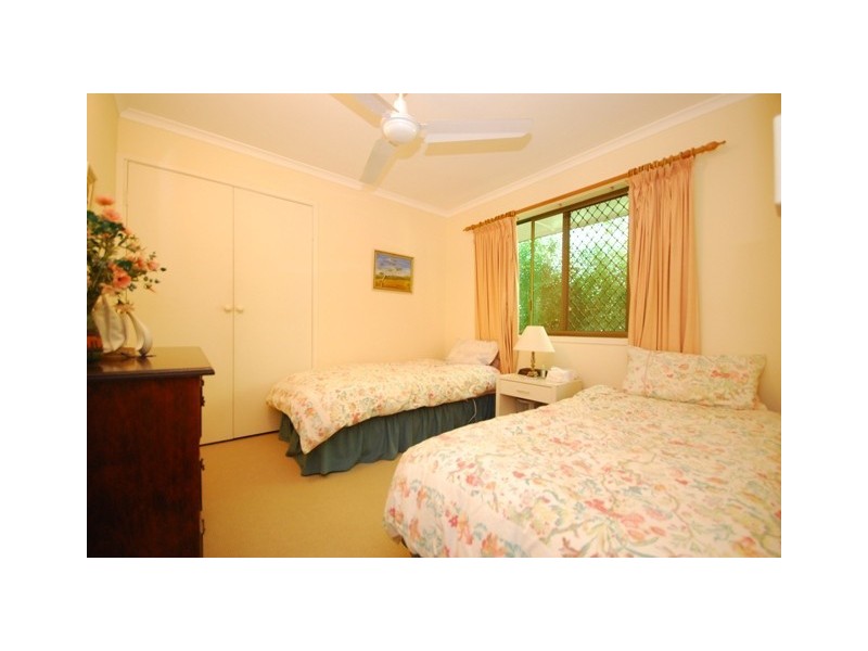 75 Sunset Road, Kenmore QLD 4069