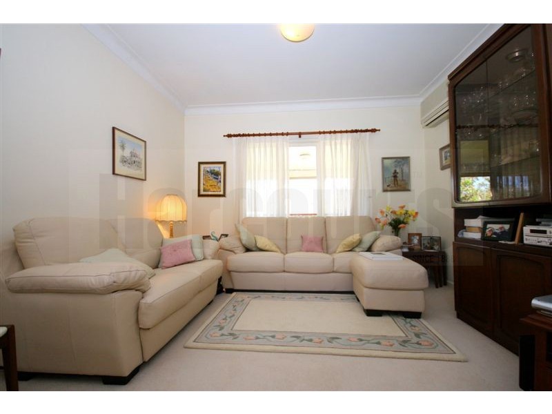 46 Coverdale Street, Indooroopilly QLD 4068