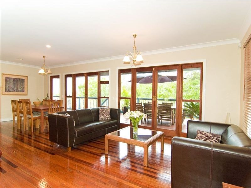 12 Mill Road, Pullenvale, Pullenvale QLD 4069