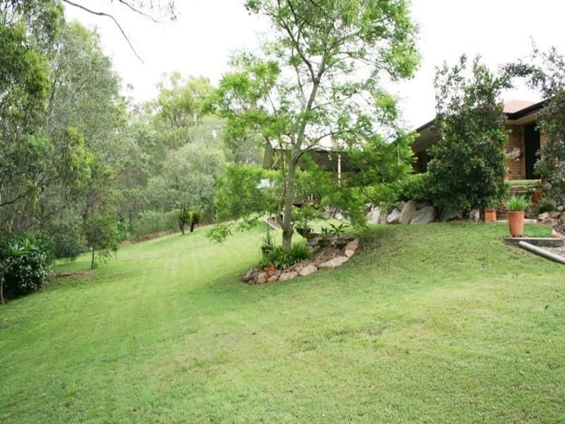 7 Banksia Drive, Mount Crosby QLD 4306