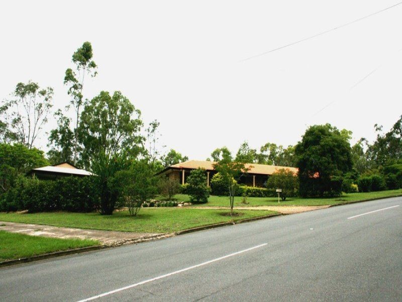 7 Banksia Drive, Mount Crosby QLD 4306