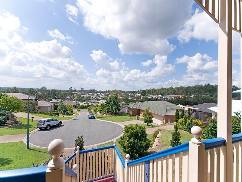 19 Greenwood Close, Moggill QLD 4070