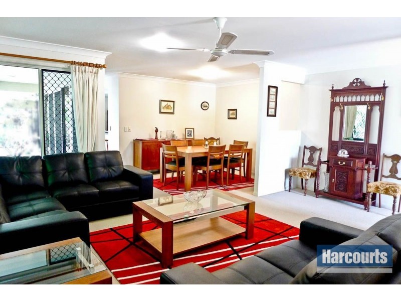 110 Goldsbrough Road, Taringa QLD 4068