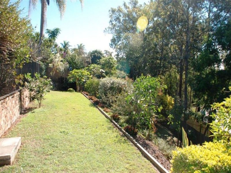 15 Allspice Street, Bellbowrie QLD 4070