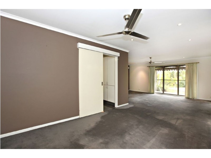 16 Banyan Street, Bellbowrie QLD 4070