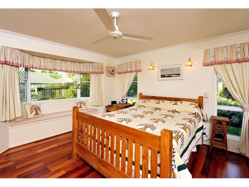 152 Pioneer Crescent, Bellbowrie QLD 4070
