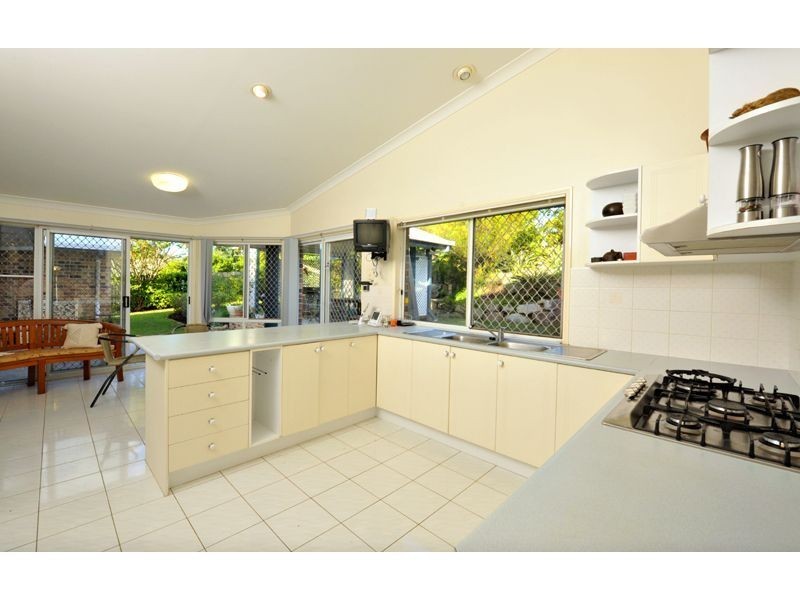 152 Pioneer Crescent, Bellbowrie QLD 4070