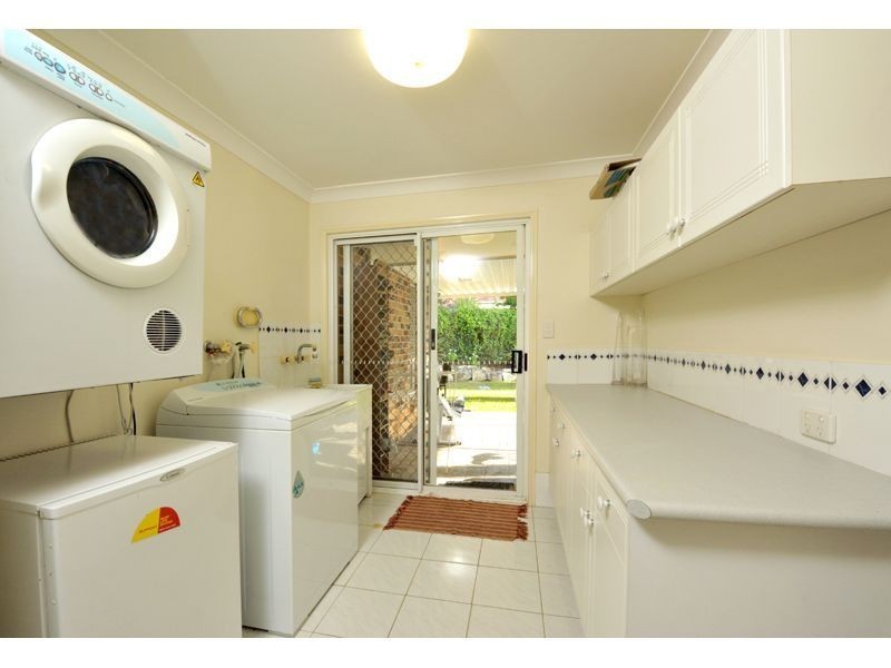 152 Pioneer Crescent, Bellbowrie QLD 4070