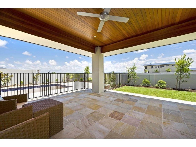 16 Sunset Place, Jacobs Well QLD 4208