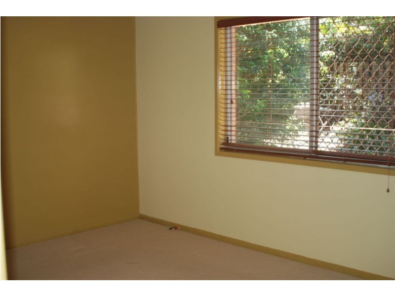 11 Lant Street, Chapel Hill QLD 4069