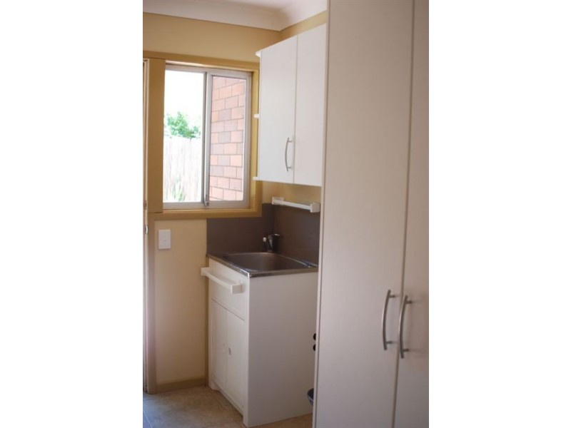 11 Lant Street, Chapel Hill QLD 4069