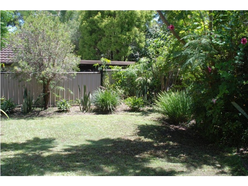 11 Lant Street, Chapel Hill QLD 4069