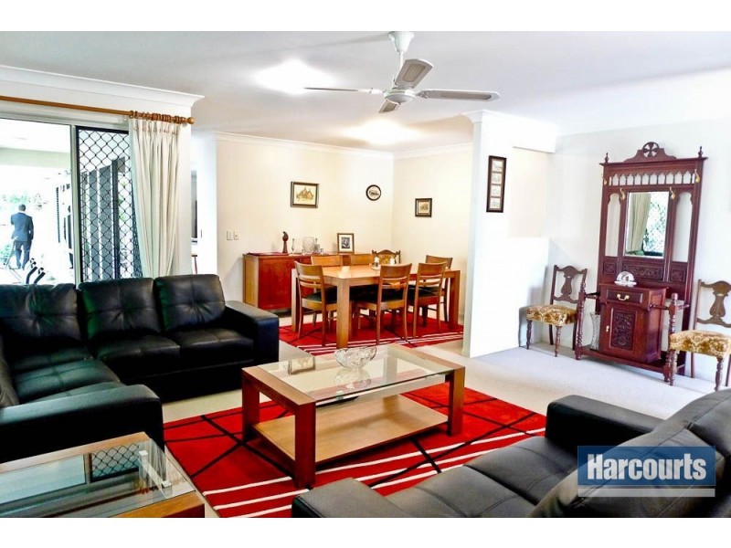 110 Goldsbrough Road, Taringa QLD 4068