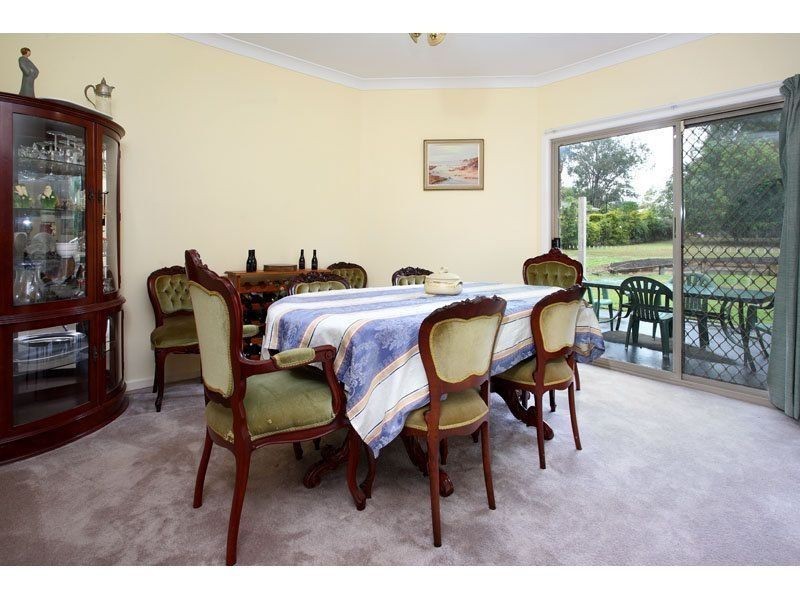 28 Pioneer Crescent, Bellbowrie QLD 4070