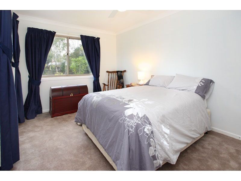 28 Pioneer Crescent, Bellbowrie QLD 4070