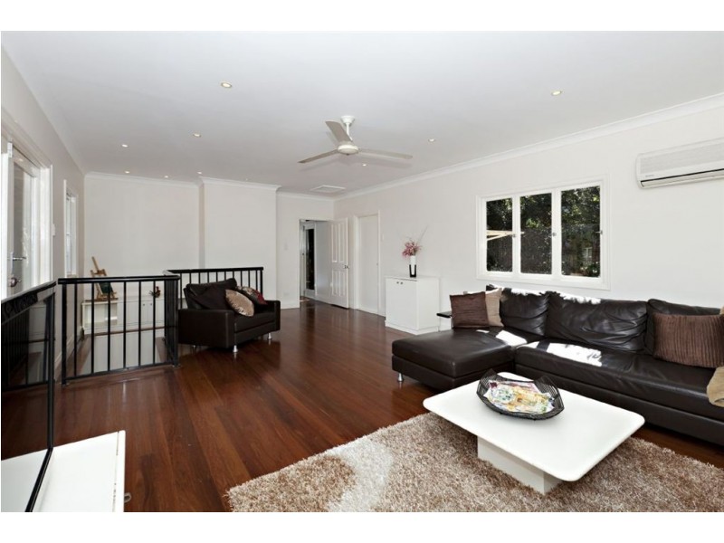 17/9 Pamela Place, Kenmore Hills QLD 4069