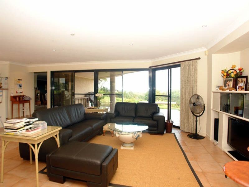 410 Grandview Road, Pullenvale QLD 4069