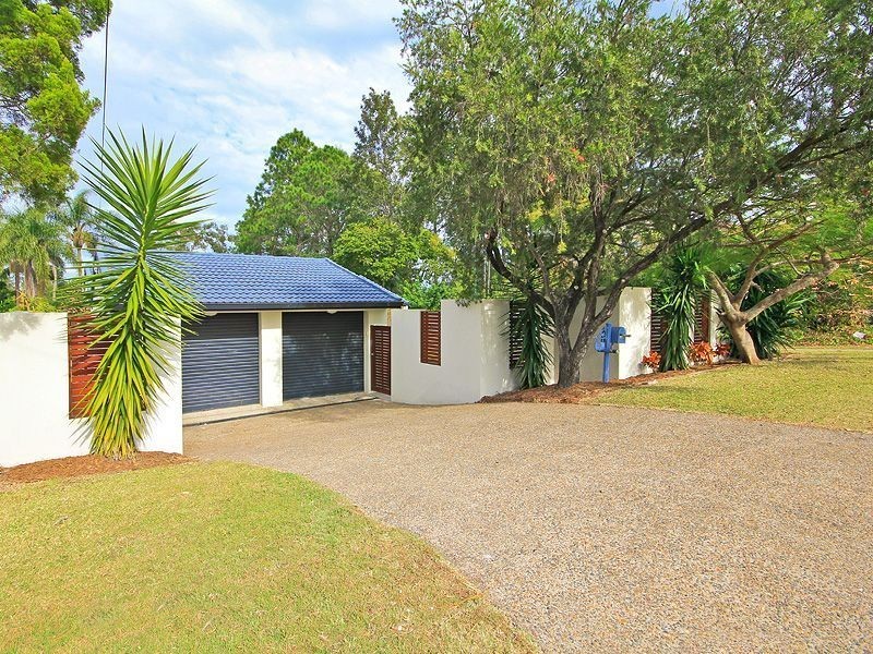 9 Gilruth Road, Kenmore QLD 4069
