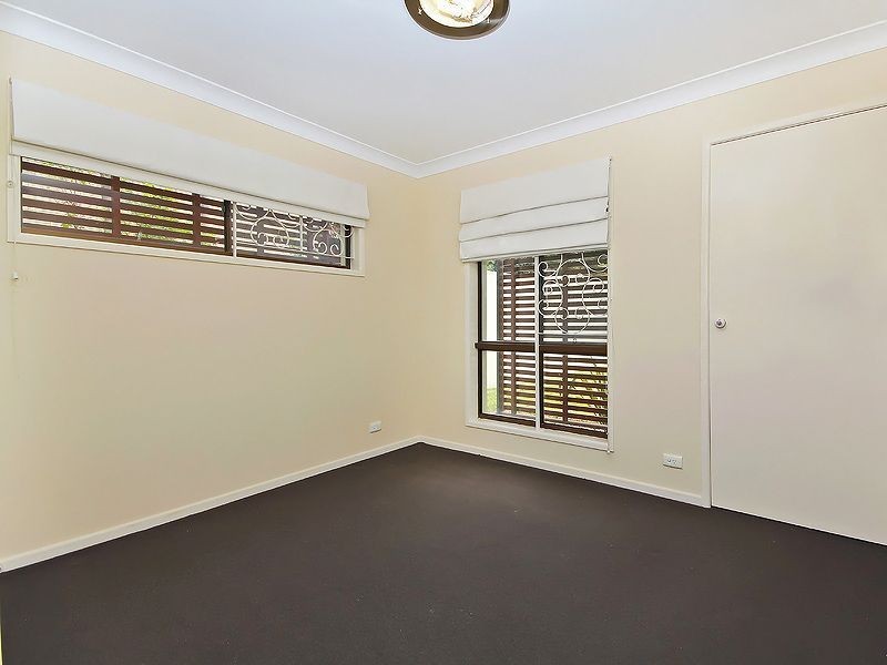 9 Gilruth Road, Kenmore QLD 4069