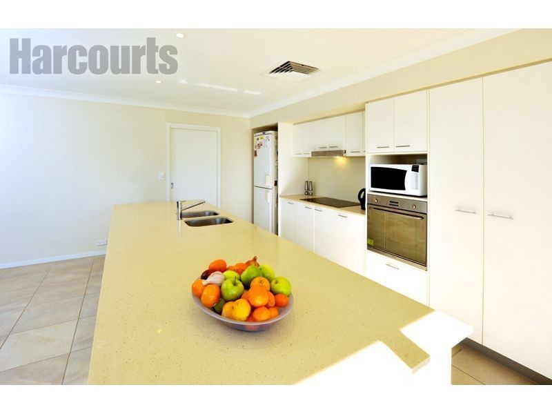 7 Jarrah Street, Moggill QLD 4070