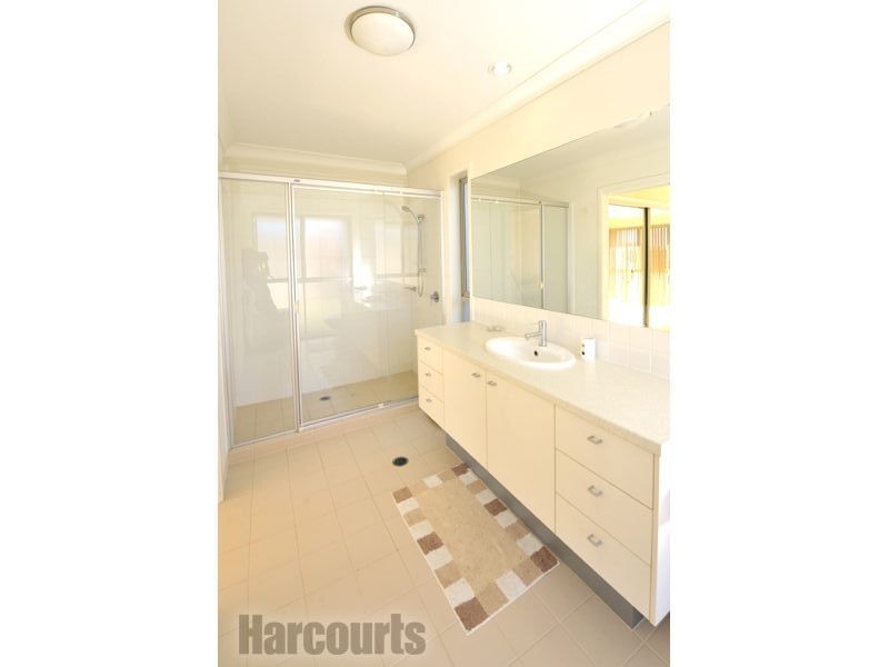 7 Jarrah Street, Moggill QLD 4070