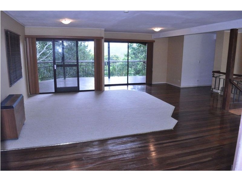 29 Foinaven Street, Kenmore QLD 4069